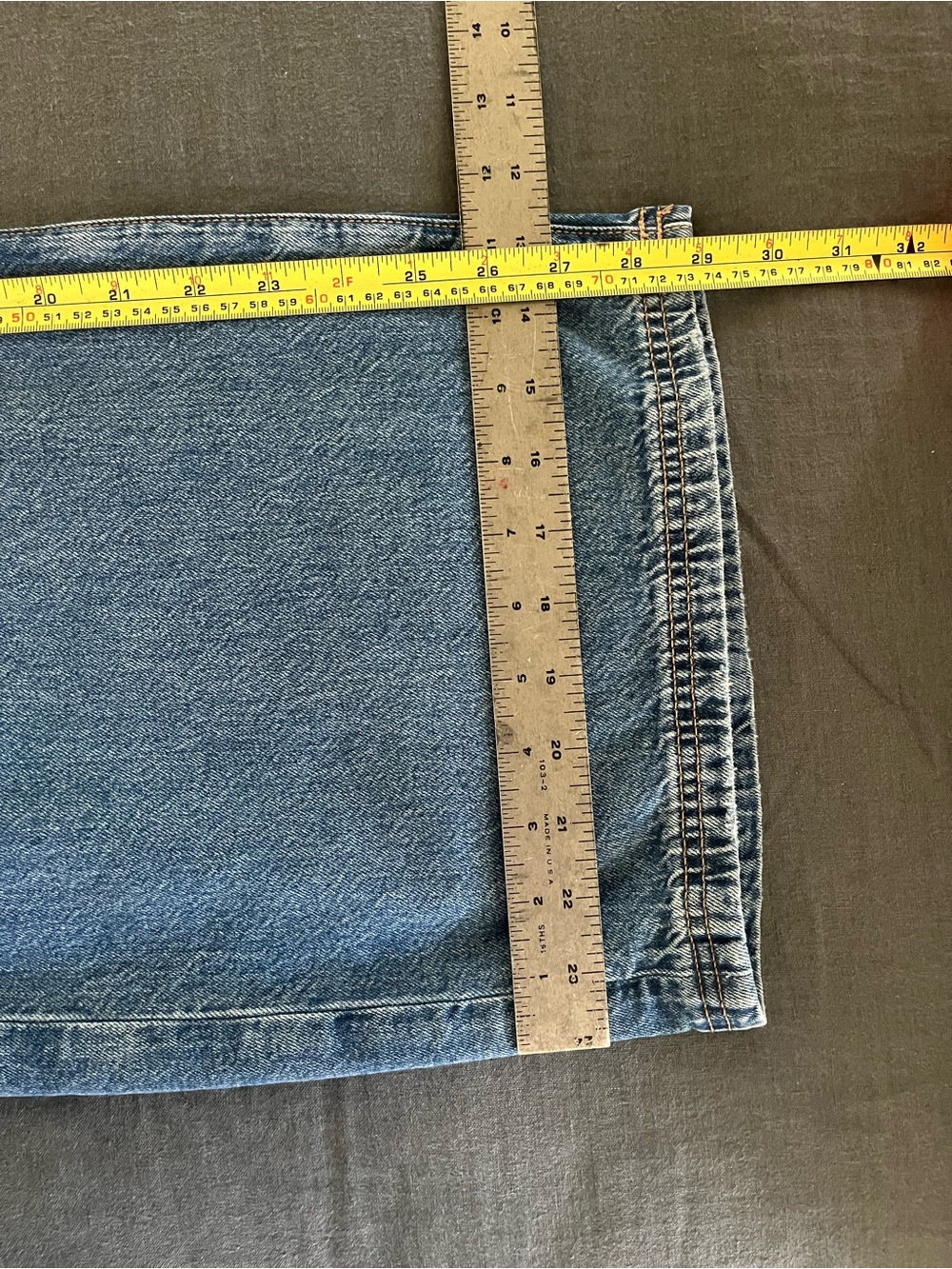 American Eagle Outfitters Blue Low-Rise Baggy Wide-Leg Jeans - Picture 8 of 8
